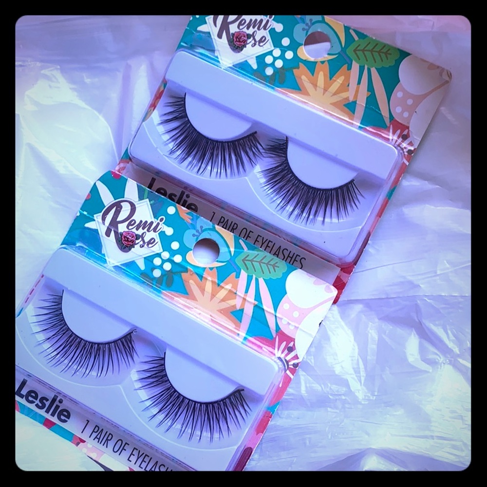 Remi Rose “Leslie” eyelashes